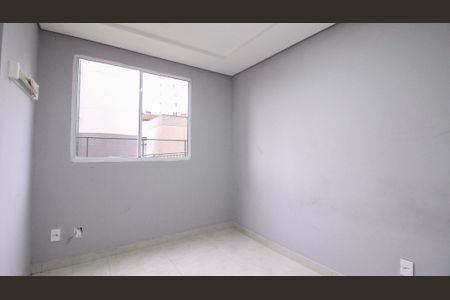Apartamento à venda com 42m², 2 quartos e sem vaga