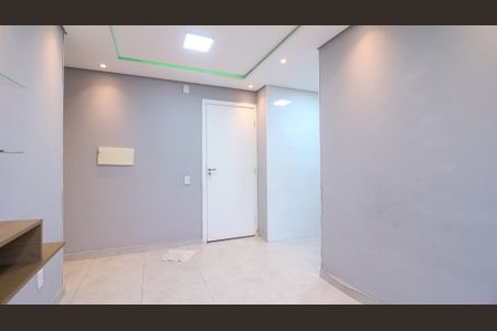 Apartamento à venda com 2 quartos, 42m² em Jardim Imperador (zona Leste), São Paulo