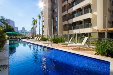 Apartamento para alugar com 153m², 4 quartos e 3 vagas Apartamento para alugar com 153m², 4 quartos e 3 vagasÁrea comum - Piscina