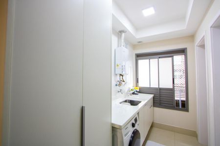 Apartamento para alugar com 153m², 4 quartos e 3 vagas Apartamento para alugar com 153m², 4 quartos e 3 vagasÁrea de serviço