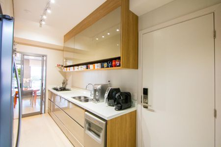 Apartamento para alugar com 153m², 4 quartos e 3 vagas Apartamento para alugar com 153m², 4 quartos e 3 vagasCozinha