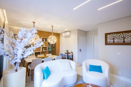 Apartamento para alugar com 153m², 4 quartos e 3 vagas Apartamento para alugar com 153m², 4 quartos e 3 vagasSala