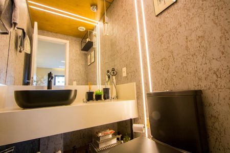 Apartamento para alugar com 153m², 4 quartos e 3 vagas Apartamento para alugar com 153m², 4 quartos e 3 vagasLavabo