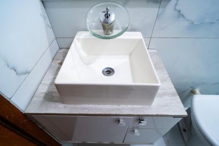 Apartamento para alugar com 65m², 3 quartos e 1 vaga Apartamento para alugar com 65m², 3 quartos e 1 vagaBanheiro