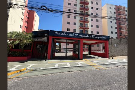 Apartamento para alugar com 65m², 3 quartos e 1 vagaFachada e portaria