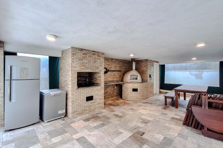 Apartamento à venda com 78m², 2 quartos e 2 vagas Apartamento à venda com 78m², 2 quartos e 2 vagasÁrea comum - Churrasqueira