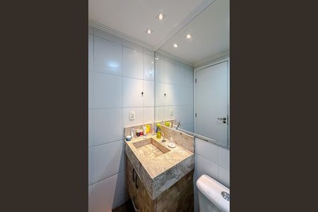 Apartamento à venda com 78m², 2 quartos e 2 vagas Apartamento à venda com 78m², 2 quartos e 2 vagasBanheiro