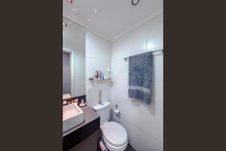 Apartamento à venda com 78m², 2 quartos e 2 vagas Apartamento à venda com 78m², 2 quartos e 2 vagasBanheiro da Suíte