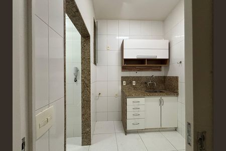 Apartamento à venda com 54m², 1 quarto e sem vaga Apartamento à venda com 54m², 1 quarto e sem vagaCozinha