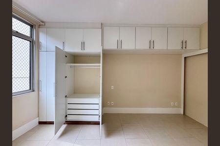 Apartamento à venda com 54m², 1 quarto e sem vaga Apartamento à venda com 54m², 1 quarto e sem vagaQuarto