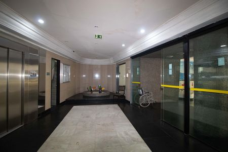 Apartamento à venda com 54m², 1 quarto e sem vaga Apartamento à venda com 54m², 1 quarto e sem vagaPortaria - elevadores
