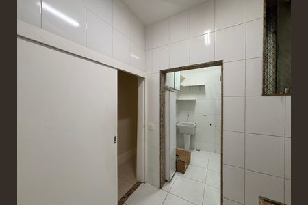 Apartamento à venda com 54m², 1 quarto e sem vaga Apartamento à venda com 54m², 1 quarto e sem vagaCozinha