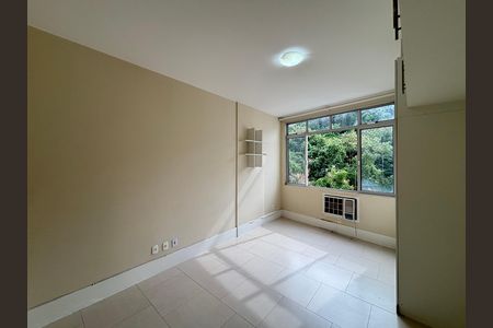 Apartamento à venda com 54m², 1 quarto e sem vaga Apartamento à venda com 54m², 1 quarto e sem vagaQuarto