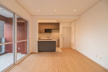 Sala de apartamento para alugar com 1 quarto, 55m² em Alphaville, Barueri