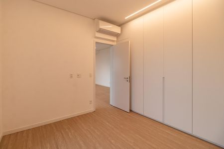 Quarto de apartamento para alugar com 1 quarto, 55m² em Alphaville, Barueri
