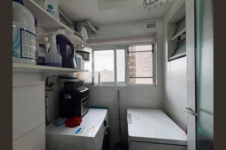 Apartamento à venda com 66m², 3 quartos e 2 vagas Apartamento à venda com 66m², 3 quartos e 2 vagasÁrea de Serviço