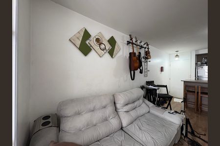Sala de apartamento à venda com 3 quartos, 66m² em Jardim Belaura, São Paulo