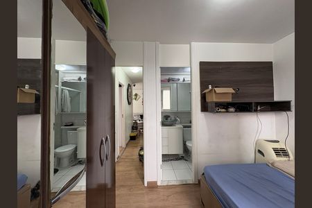 Apartamento à venda com 66m², 3 quartos e 2 vagas Apartamento à venda com 66m², 3 quartos e 2 vagasSuíte