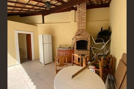 Casa à venda com 3 quartos, 130m² em Jardim Jussara, São Paulo