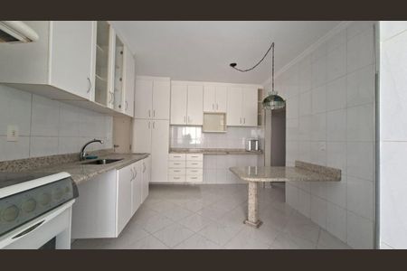 Apartamento à venda com 140m², 4 quartos e 1 vaga