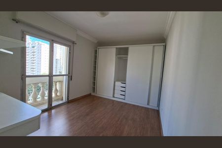 Apartamento à venda com 140m², 4 quartos e 1 vaga