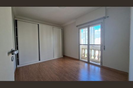 Apartamento à venda com 140m², 4 quartos e 1 vaga