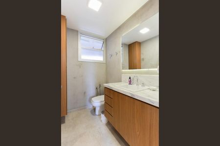Apartamento à venda com 88m², 2 quartos e 1 vaga Apartamento à venda com 88m², 2 quartos e 1 vagaBanheiro