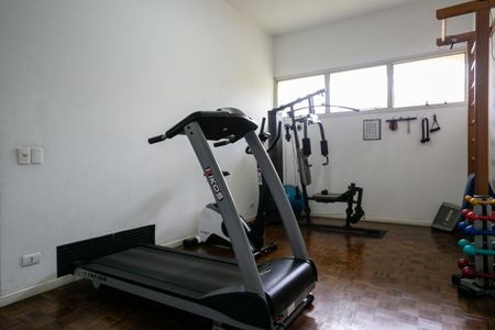 Apartamento à venda com 88m², 2 quartos e 1 vaga Apartamento à venda com 88m², 2 quartos e 1 vagaÁrea comum - Academia