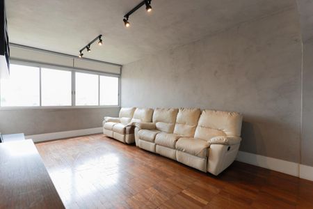 Apartamento à venda com 88m², 2 quartos e 1 vaga Apartamento à venda com 88m², 2 quartos e 1 vagaSala