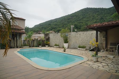 Studio para alugar com 33m², 1 quarto e 1 vaga Studio para alugar com 33m², 1 quarto e 1 vagaÁrea comum - Piscina