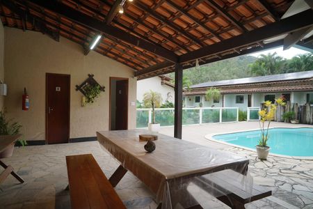 Studio para alugar com 33m², 1 quarto e 1 vaga Studio para alugar com 33m², 1 quarto e 1 vagaÁrea comum - Churrasqueira