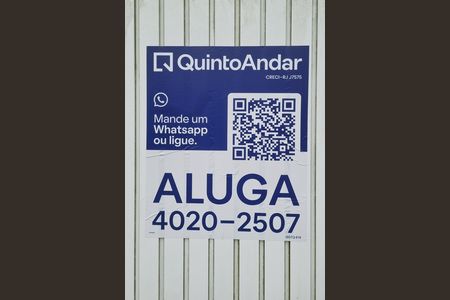 Studio para alugar com 33m², 1 quarto e 1 vaga Studio para alugar com 33m², 1 quarto e 1 vagaPlaca