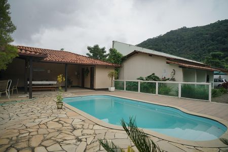 Studio para alugar com 33m², 1 quarto e 1 vaga Studio para alugar com 33m², 1 quarto e 1 vagaÁrea comum - Piscina