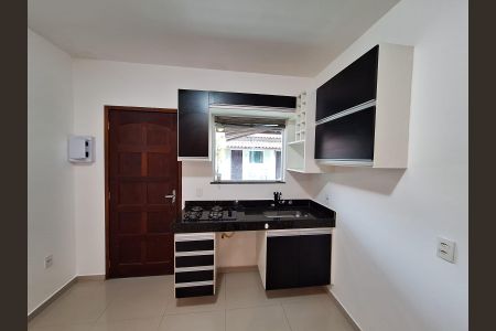 Studio para alugar com 32m², 1 quarto e 1 vaga Studio para alugar com 32m², 1 quarto e 1 vagaStudio