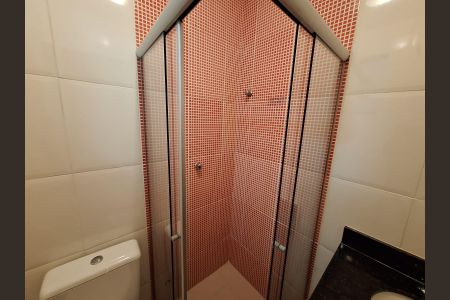 Studio para alugar com 32m², 1 quarto e 1 vaga Studio para alugar com 32m², 1 quarto e 1 vagaBanheiro