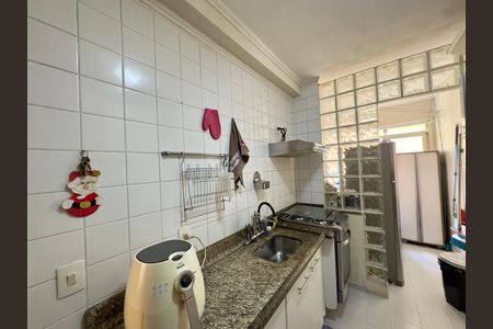 Apartamento à venda com 54m², 2 quartos e 1 vaga Apartamento à venda com 54m², 2 quartos e 1 vagaCozinha