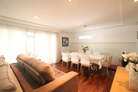 Apartamento à venda com 173m², 3 quartos e 3 vagas Apartamento à venda com 173m², 3 quartos e 3 vagasSala
