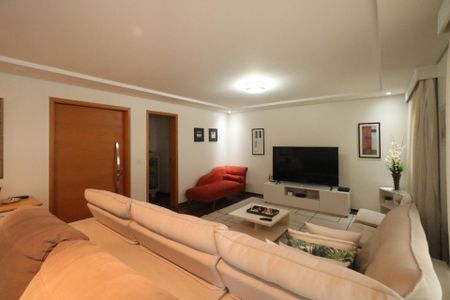 Apartamento à venda com 173m², 3 quartos e 3 vagas Apartamento à venda com 173m², 3 quartos e 3 vagasSala