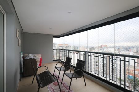 Apartamento à venda com 173m², 3 quartos e 3 vagas Apartamento à venda com 173m², 3 quartos e 3 vagasVaranda Gourmet