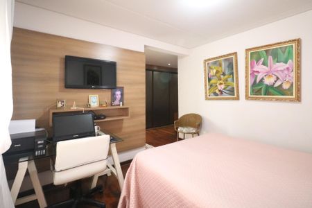 Apartamento à venda com 173m², 3 quartos e 3 vagas Apartamento à venda com 173m², 3 quartos e 3 vagasSuíte 3