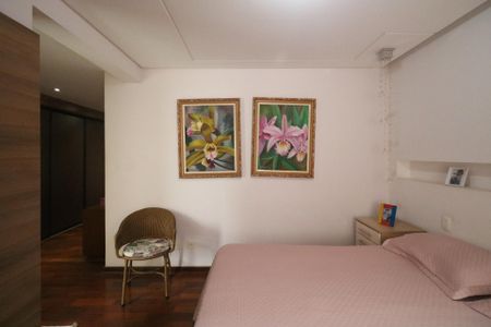 Apartamento à venda com 173m², 3 quartos e 3 vagas Apartamento à venda com 173m², 3 quartos e 3 vagasSuíte 3