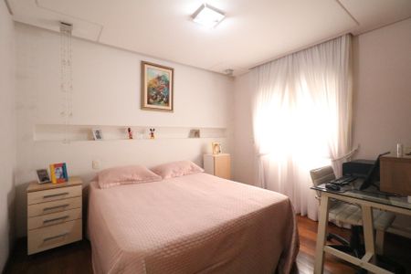 Apartamento à venda com 173m², 3 quartos e 3 vagas Apartamento à venda com 173m², 3 quartos e 3 vagasSuíte 3
