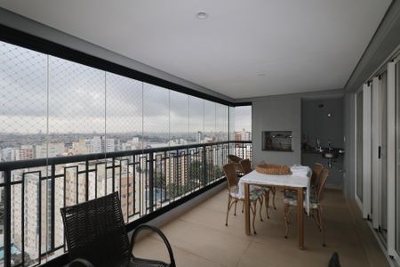 Apartamento à venda com 173m², 3 quartos e 3 vagas Apartamento à venda com 173m², 3 quartos e 3 vagasVaranda Gourmet