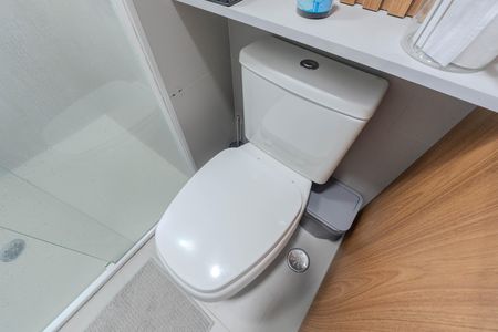 Apartamento à venda com 64m², 2 quartos e 1 vaga Apartamento à venda com 64m², 2 quartos e 1 vagaBanheiro da Suíte 1