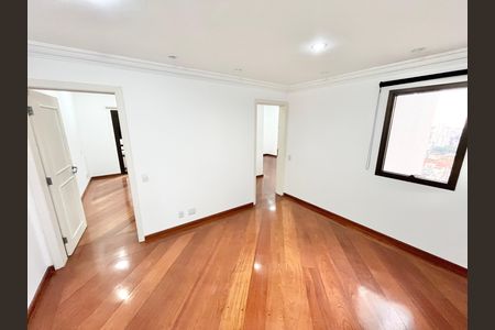 Apartamento à venda com 290m², 5 quartos e 4 vagas Apartamento à venda com 290m², 5 quartos e 4 vagasCopa
