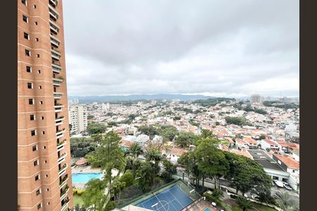 Apartamento à venda com 290m², 5 quartos e 4 vagas Apartamento à venda com 290m², 5 quartos e 4 vagasQuarto 2 - Suíte Varanda
