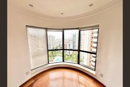 Apartamento à venda com 290m², 5 quartos e 4 vagas Apartamento à venda com 290m², 5 quartos e 4 vagasSala