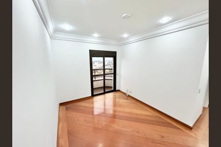 Apartamento à venda com 290m², 5 quartos e 4 vagas Apartamento à venda com 290m², 5 quartos e 4 vagasQuarto 2 - Suíte