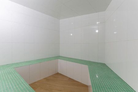 Apartamento à venda com 290m², 5 quartos e 4 vagas Apartamento à venda com 290m², 5 quartos e 4 vagasSaúna