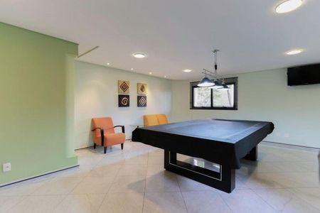 Apartamento à venda com 290m², 5 quartos e 4 vagas Apartamento à venda com 290m², 5 quartos e 4 vagasSala de Jogos